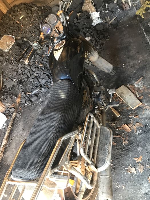 Продам мотоцикл джалмая 250 м 17