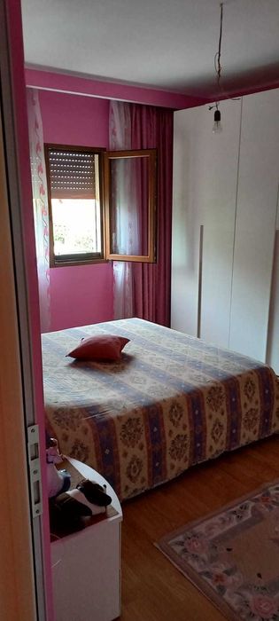 casă cu hala în zona Galați-Vănători de vânzare