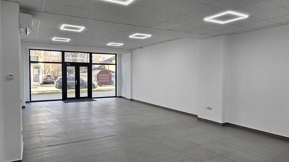 DE INCHIRIAT - Spatiu comercial ultracentral 120 mp