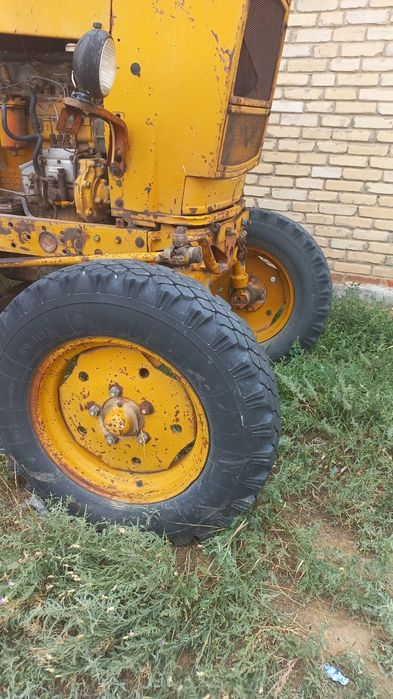 ЮМЗ трактор 80 сатылады