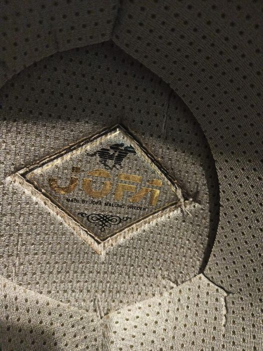 Casca calarit pentru adulti