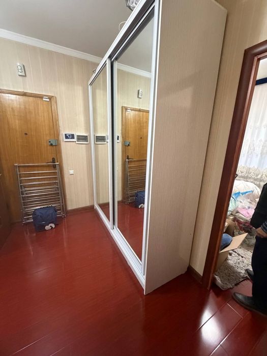 Шкаф Купе в Новом состоянии.