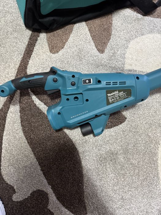 Masina de slefuit Makita DSL800ZU - Nefolosita