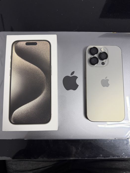 Iphone 15 Pro Silver de 256 Gb