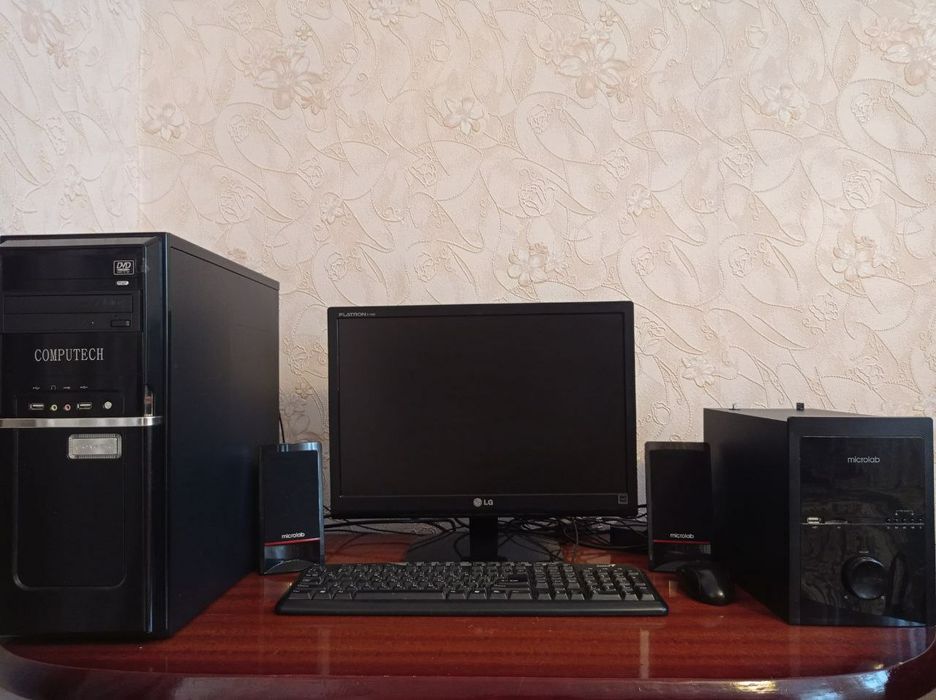 Продаётся компютер