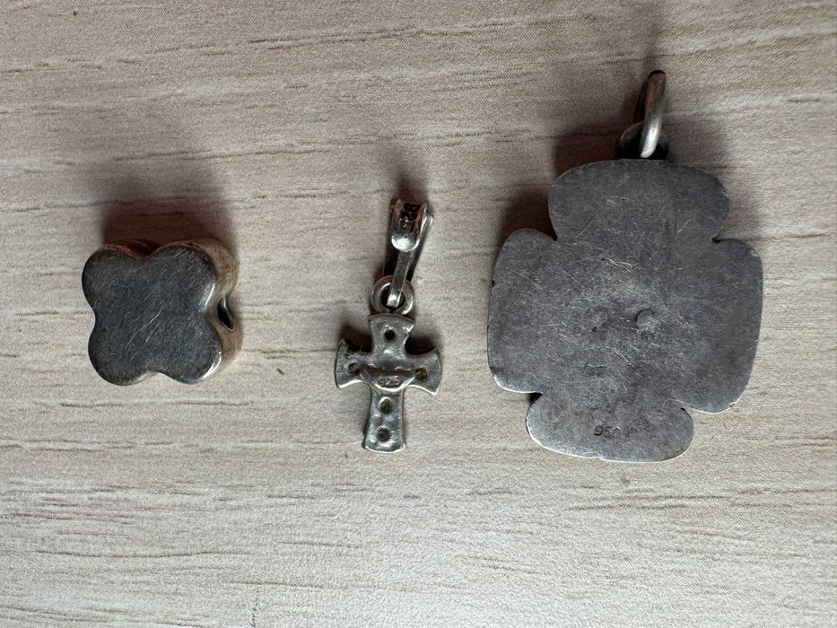 Set 3 pandantive din argint – model cruce, stilizate – 9 g