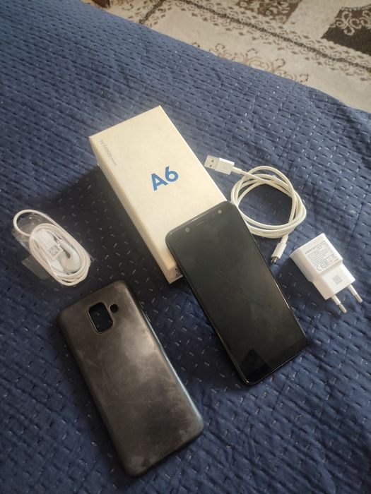Продам Самсунг А6