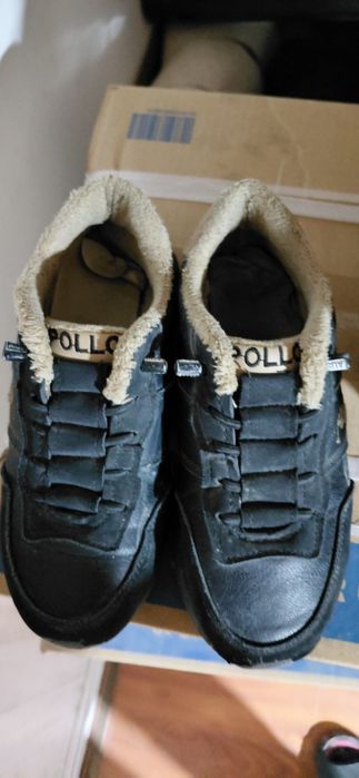 Yangidek kik boks qo‘lqop, shlem va getri