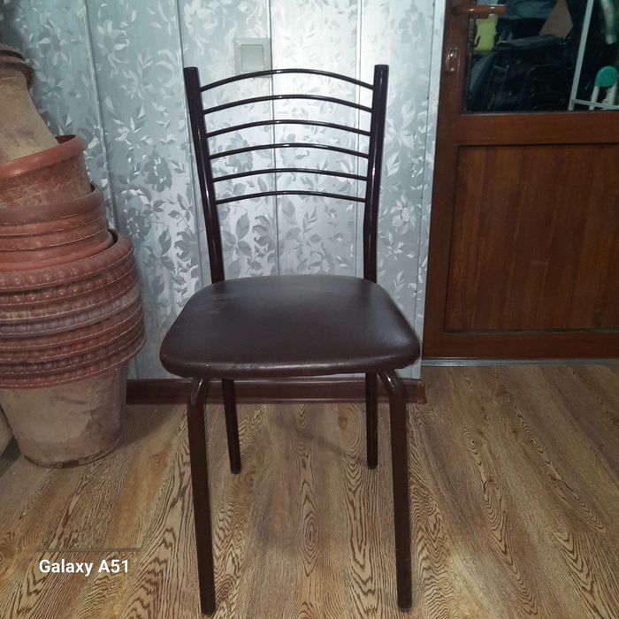 Темир стул (temir stul) офис ва хонадонингиз учун