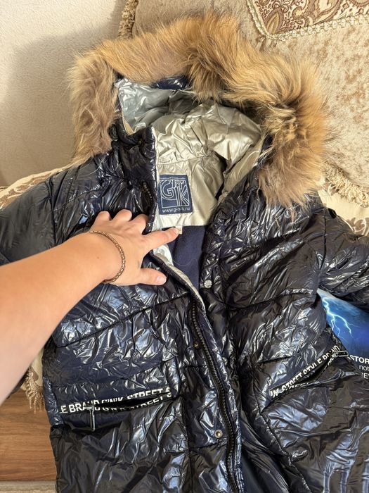 Продам не продуваемую куртку