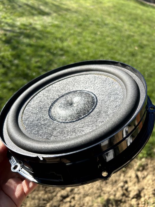 Мултимедия и тонколони за Туарег 1