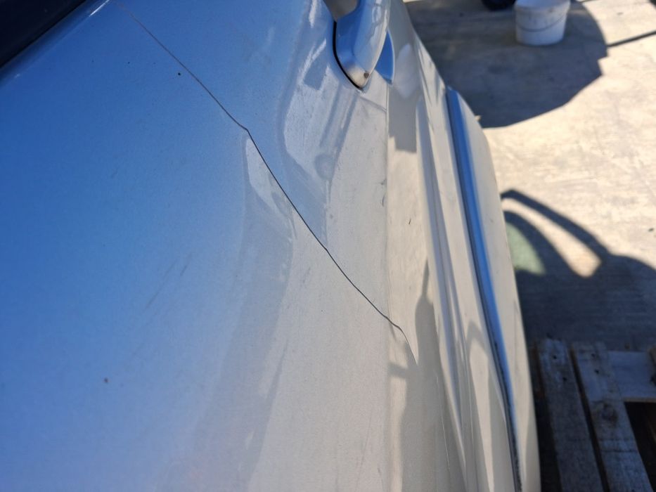 Врата Toyota Rav 4 2005г.