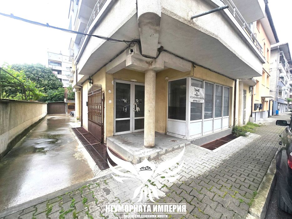 Продавам магазин, помещение, офис на два етажа с 288РЗП в гр.Асеновград, кв.Стадиона
