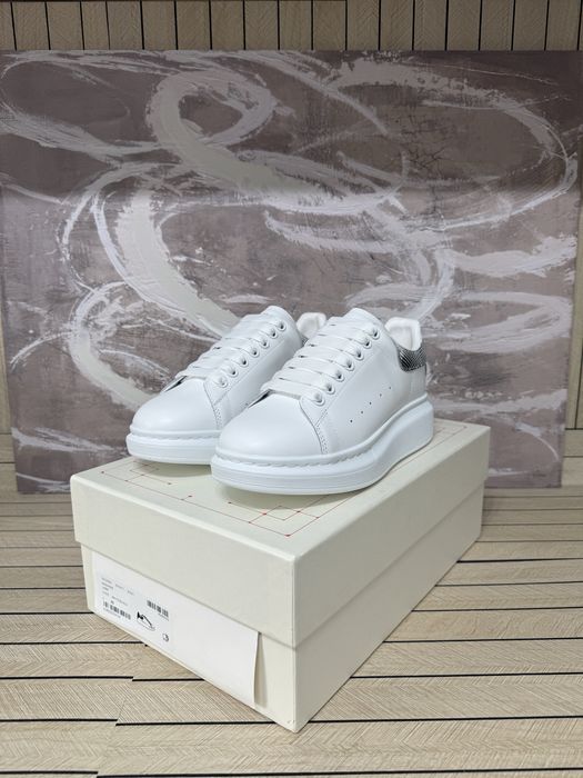 Alexander McQueen White Pixels