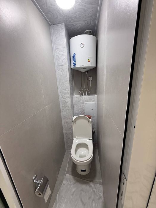 Срочно здесь аренду 3 комнатная адрес  партиезд сена 400 торг