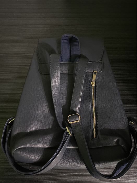 Раница от естествена кожа