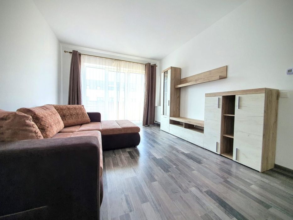 Inchiriez apartament cu o camera, Avantgarden