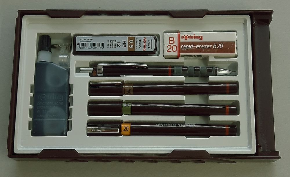 Чертежный набор Rotring