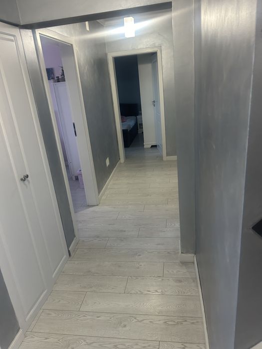 Inchiriez ap 3camere zona Dacia