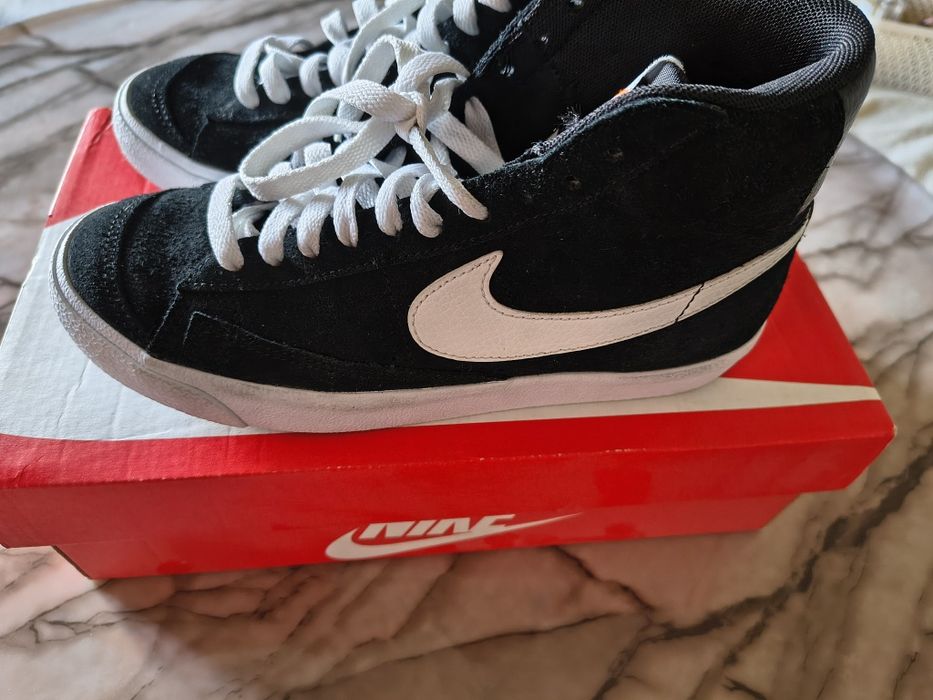 Nike -високи кецове ,сникърси ,естествена кожа