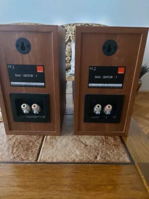 Dali Lektor 1.JBL Eon 200 , Sat 10