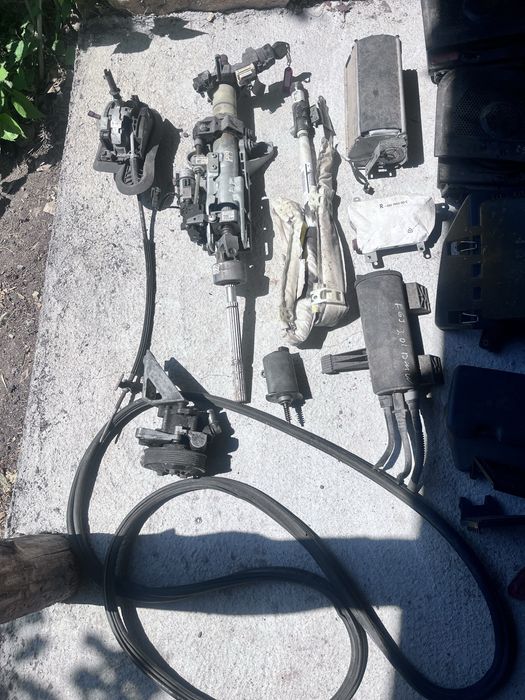 Останали части от бмв е63 bmw e63 630i 258ps