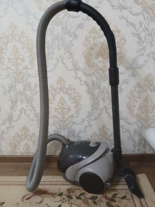 Продаётся пылесос