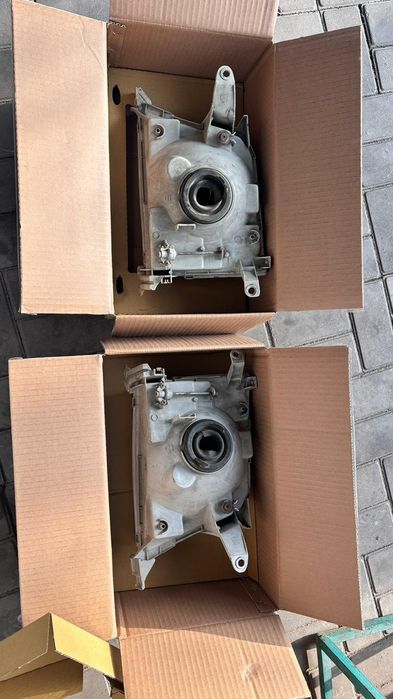 Продам фары прадо 90/95