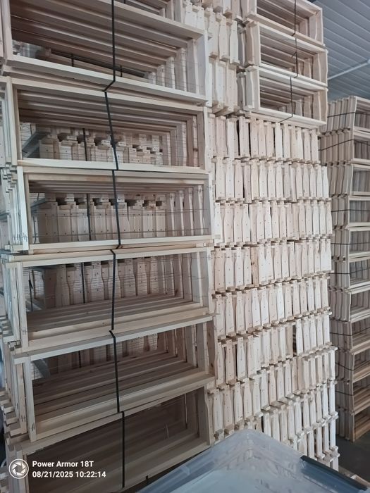 Пчелни рамки    рамки