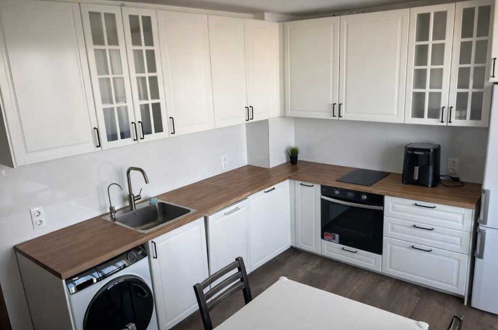 Дава се под наем Тристаен апартамент в София, Борово - 80 кв.м за 746.64 € - Снимка #3