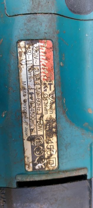 Оригинална Makita HR 2450 Мощен професионален перфоратор SDS+