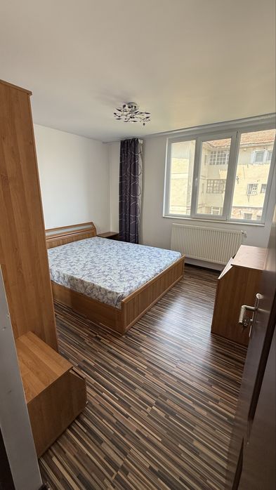 Apartament 4 camere Scornicesti Olt
