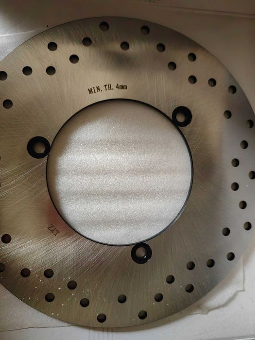 Yamaha X-max 125 250  спирачен диск преден заден накладки