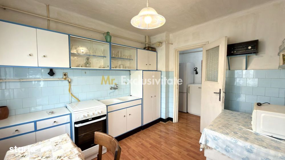 Apartament 3 camere MV1 Str. Gladiolei 6 Etaj III - Carei -