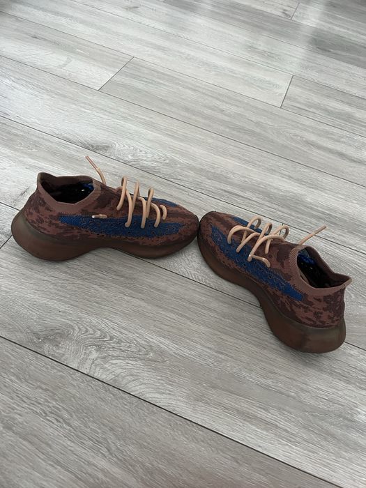 Adidas Yeezy Boost 380 „Azure”