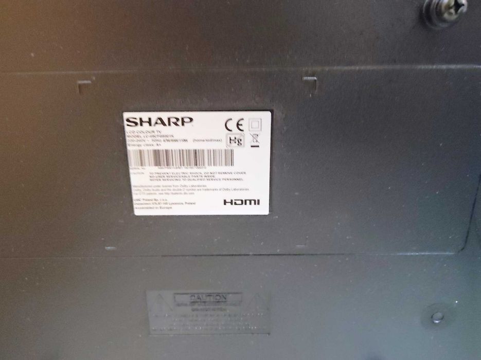 Продавам телевизор,,SHARP,,55