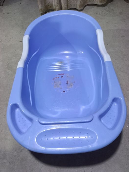 Продам  горка для купание малыша