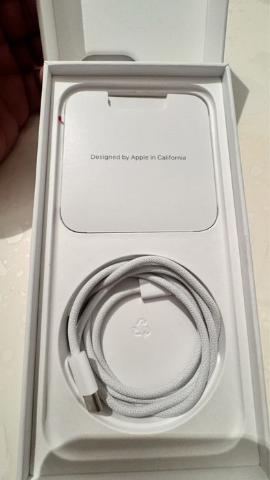 Срочно продам Apple iPhone 15 PRO MAX 256 gb