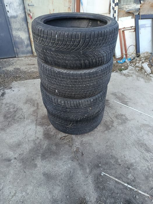 Гуми Michelin Latitude aplin 265/40R21 25€броя