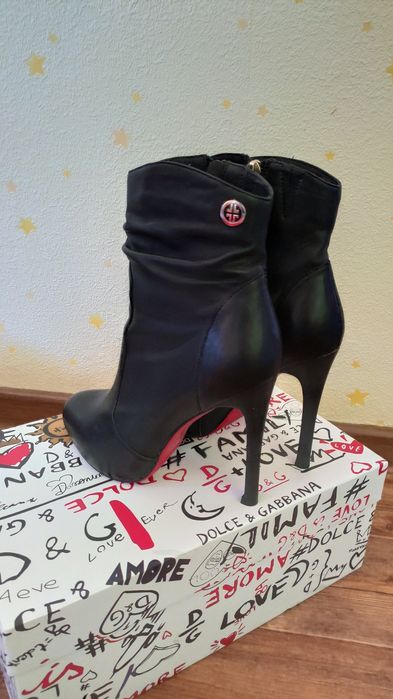 Полуботинки женские