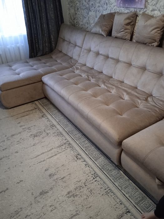 Продам диван в отличном состоянии