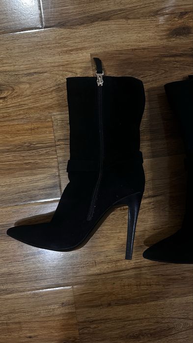 Женская обувь, отдам даром