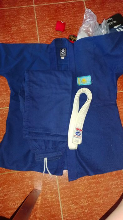 Форма для дзюдо.