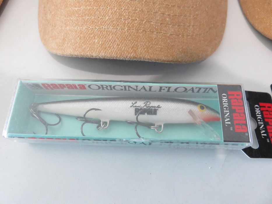 Шапка с воблер Rapala и ушанки Browning