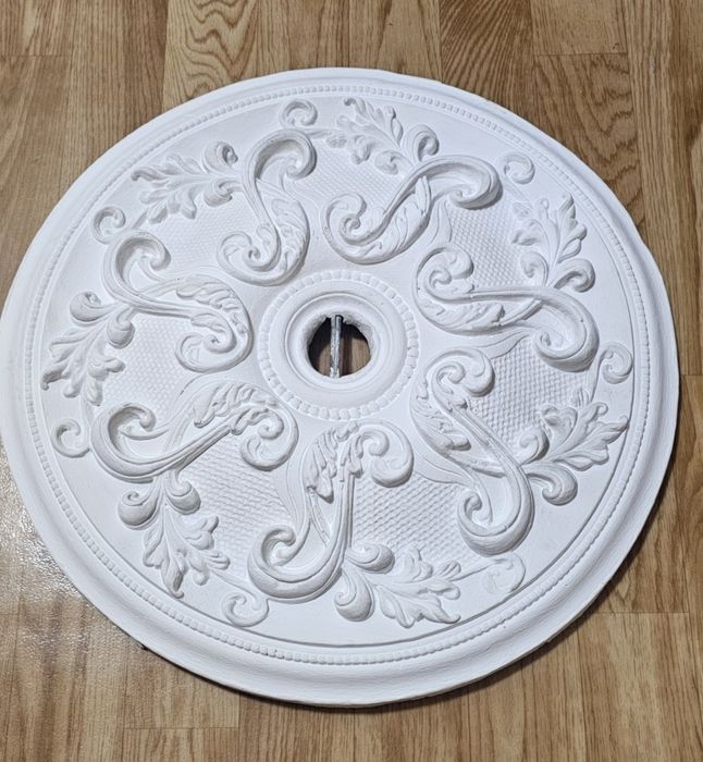 Made in СССР. Гипсовая лепнина на потолок