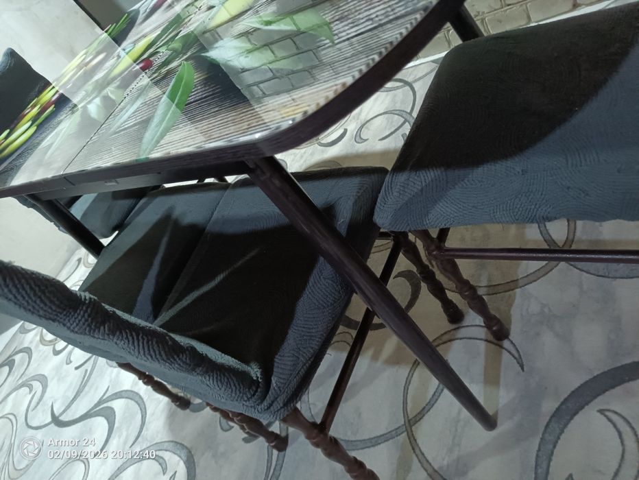 Продается стол раскладной.