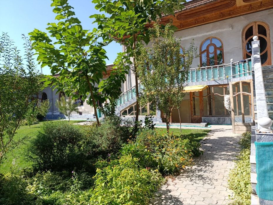 Хасанбой Шерибом 10-хона 7-Сотих Учаска Ховли Узок Муддатга Берилади