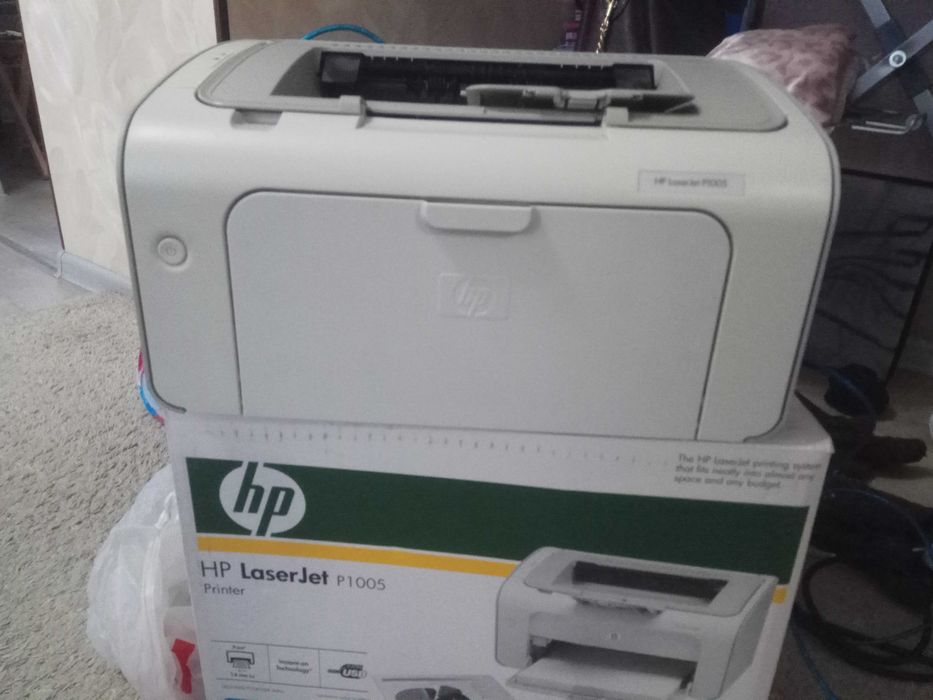 продам лазерный принтер hp 1005