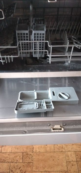 Продам посудомойку