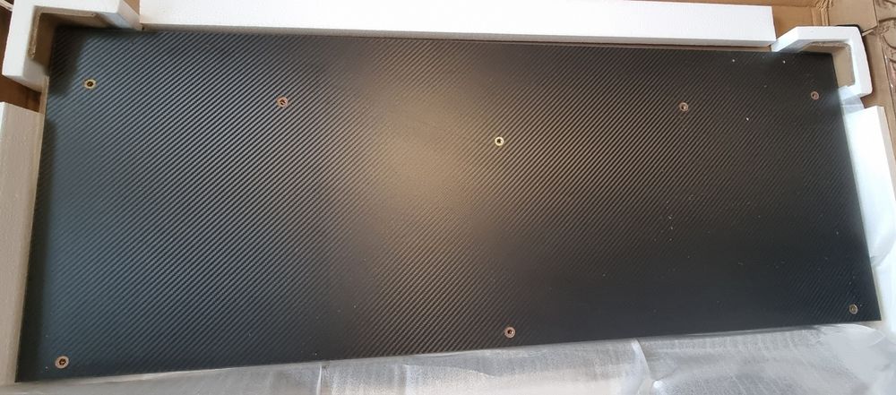 Геймърско бюро  с  LED осветление